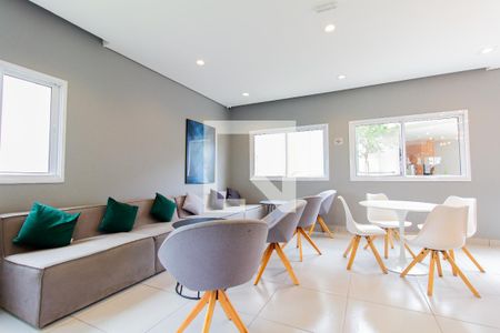 Apartamento à venda com 33m², 1 quarto e sem vagaÁrea comum - Salão de festas