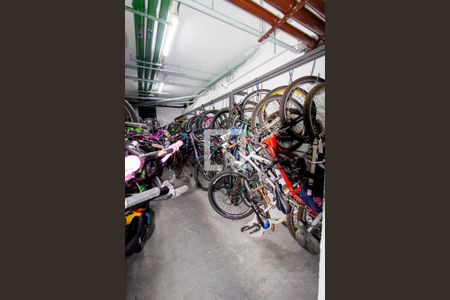 Apartamento à venda com 33m², 1 quarto e sem vagaÁrea comum - Bicicletário