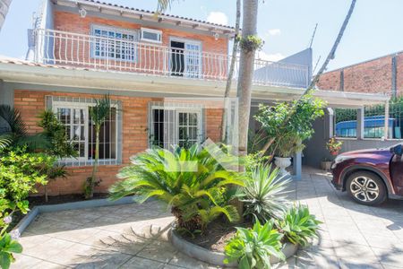 Casa à venda com 299m², 3 quartos e 5 vagasJardim