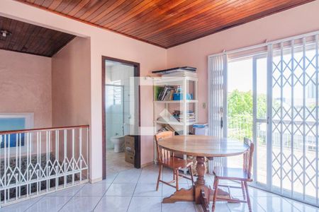 Casa à venda com 299m², 3 quartos e 5 vagasEscritório