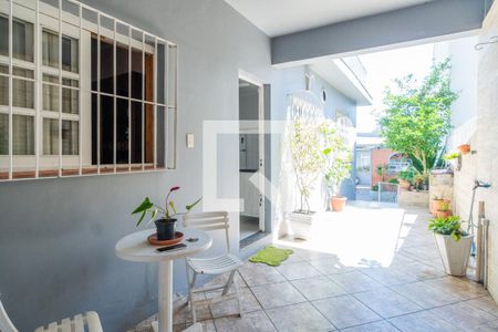 Casa à venda com 299m², 3 quartos e 5 vagasQuintal