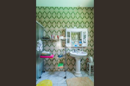 Casa à venda com 299m², 3 quartos e 5 vagasBanheiro do Quarto 3