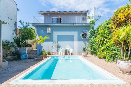 Casa à venda com 299m², 3 quartos e 5 vagasPiscina