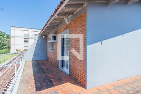 Casa à venda com 299m², 3 quartos e 5 vagasVaranda do Quarto 2
