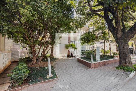 Apartamento à venda com 171m², 3 quartos e 3 vagasFachada