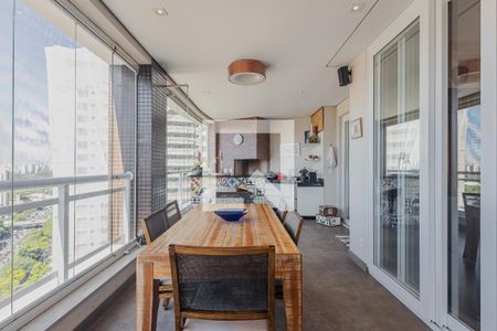 Varanda de apartamento à venda com 3 quartos, 171m² em Paraíso, São Paulo