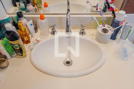 Apartamento à venda com 171m², 3 quartos e 3 vagasBanheiro da Suíte 1