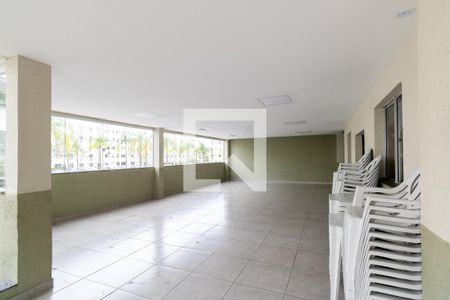 Apartamento para alugar com 42m², 2 quartos e 1 vagaÁrea comum - Salão de festas