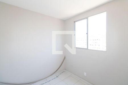 Quarto 1 de apartamento para alugar com 2 quartos, 42m² em Campo Grande, Rio de Janeiro