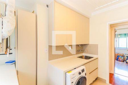 Apartamento à venda com 115m², 3 quartos e 2 vagas Apartamento à venda com 115m², 3 quartos e 2 vagasÁrea de Serviço