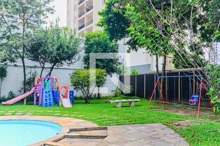 Apartamento à venda com 115m², 3 quartos e 2 vagas Apartamento à venda com 115m², 3 quartos e 2 vagasÁrea comum - Playground