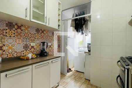 Apartamento à venda com 58m², 2 quartos e 1 vagaCozinha e Área de Serviço