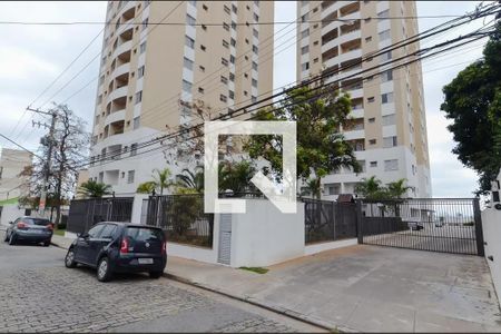 Apartamento à venda com 58m², 2 quartos e 1 vagaFachada e portaria