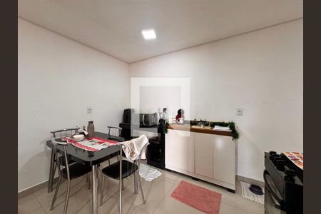 Apartamento para alugar com 44m², 2 quartos e 1 vaga Apartamento para alugar com 44m², 2 quartos e 1 vagaCozinha