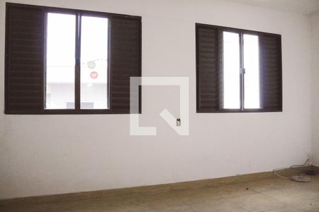 Casa à venda com 230m², 3 quartos e 5 vagas Casa à venda com 230m², 3 quartos e 5 vagasQuarto de Serviço