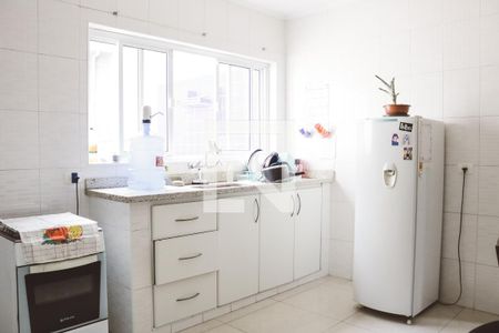 Casa à venda com 230m², 3 quartos e 5 vagas Casa à venda com 230m², 3 quartos e 5 vagasCozinha