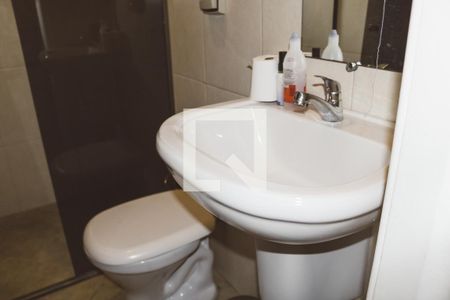 Banheiro da Suíte 1 de casa à venda com 3 quartos, 230m² em Jardim Sao Paulo(zona Norte), São Paulo