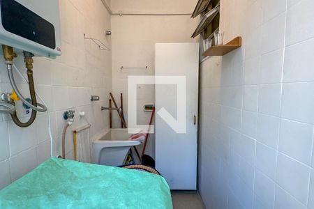 Apartamento à venda com 110m², 3 quartos e 1 vagaÁrea de Serviço