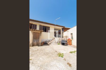 Casa à venda com 130m², 4 quartos e 4 vagasÁrea externa 