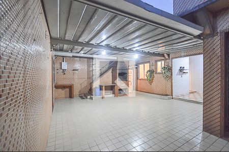 Casa à venda com 300m², 3 quartos e 4 vagasChurrasqueira