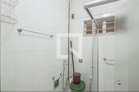 Casa à venda com 300m², 3 quartos e 4 vagasBanheiro da Suíte