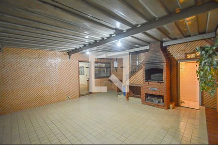 Casa à venda com 300m², 3 quartos e 4 vagasChurrasqueira