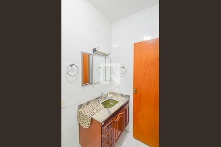 Casa à venda com 300m², 3 quartos e 4 vagasBanheiro da Suíte