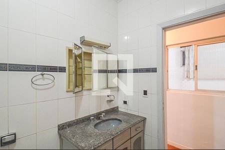 Casa à venda com 300m², 3 quartos e 4 vagasBanheiro