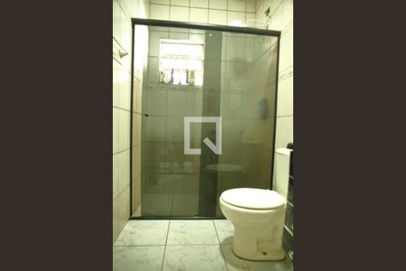 Casa à venda com 200m², 4 quartos e 6 vagasBanheiro 2