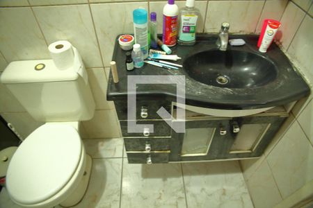 Casa à venda com 200m², 4 quartos e 6 vagasBanheiro 2