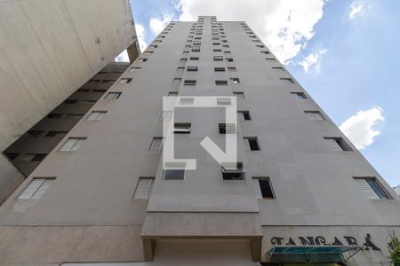 Studio à venda com 42m², 1 quarto e sem vaga Studio à venda com 42m², 1 quarto e sem vagaTorre