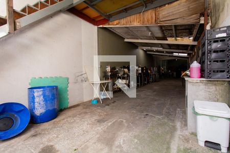 Casa à venda com 380m², 2 quartos e 3 vagasGaragem