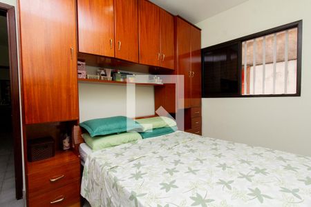 Casa à venda com 380m², 2 quartos e 3 vagasQuarto 2