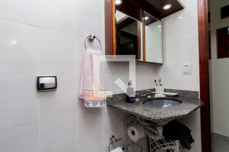 Casa à venda com 380m², 2 quartos e 3 vagasBanheiro 1