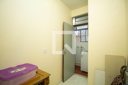 Apartamento à venda com 87m², 2 quartos e sem vagaQuarto de Serviço