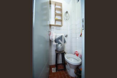 Apartamento à venda com 87m², 2 quartos e sem vagaBanheiro de serviço