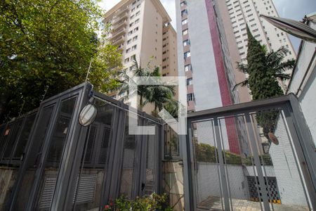 Apartamento à venda com 75m², 3 quartos e 1 vagaFachada e portaria