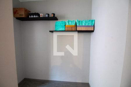 Apartamento à venda com 75m², 3 quartos e 1 vagaEscritório