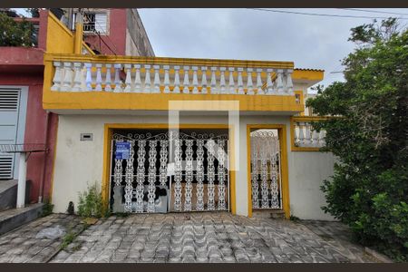 Casa à venda com 250m², 2 quartos e 3 vagasFachada