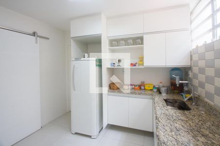 Apartamento à venda com 90m², 2 quartos e sem vagaCozinha