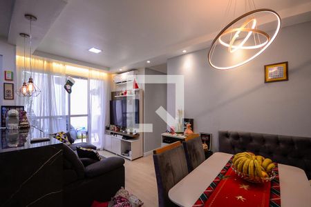 Sala  de apartamento à venda com 3 quartos, 86m² em Vila Dom Pedro I, São Paulo