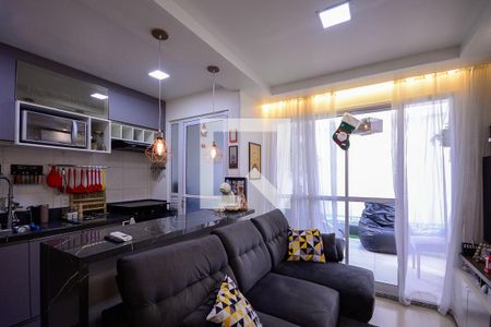 Sala  de apartamento à venda com 3 quartos, 86m² em Vila Dom Pedro I, São Paulo