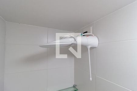 Apartamento à venda com 35m², 2 quartos e sem vagaDetalhe - Banheiro