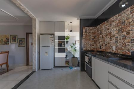Apartamento à venda com 214m², 4 quartos e 2 vagasCozinha