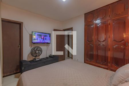 Apartamento à venda com 214m², 4 quartos e 2 vagasSuíte