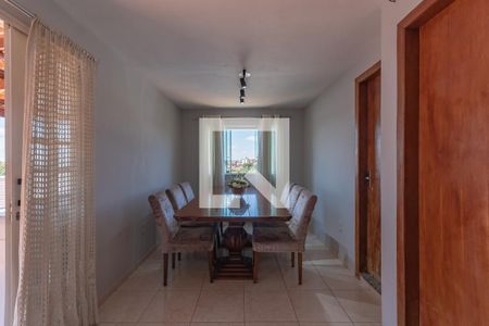 Apartamento à venda com 214m², 4 quartos e 2 vagasSala de Jantar 2