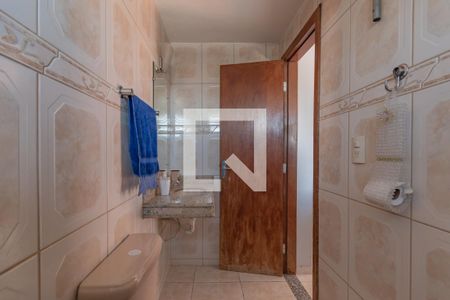 Apartamento à venda com 214m², 4 quartos e 2 vagasBanheiro Social 2