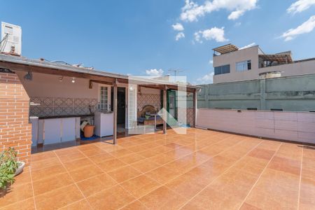 Apartamento à venda com 214m², 4 quartos e 2 vagasCobertura