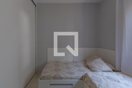 Apartamento à venda com 214m², 4 quartos e 2 vagasQuarto 2