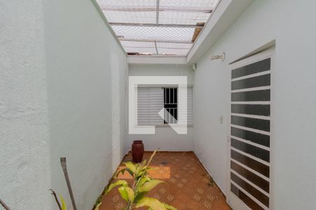 Casa à venda com 360m², 2 quartos e 6 vagasQuintal